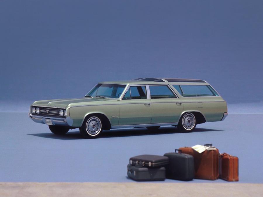  Oldsmobile Vista Cruiser Custom 1964 года  (фото 6 из 8)
